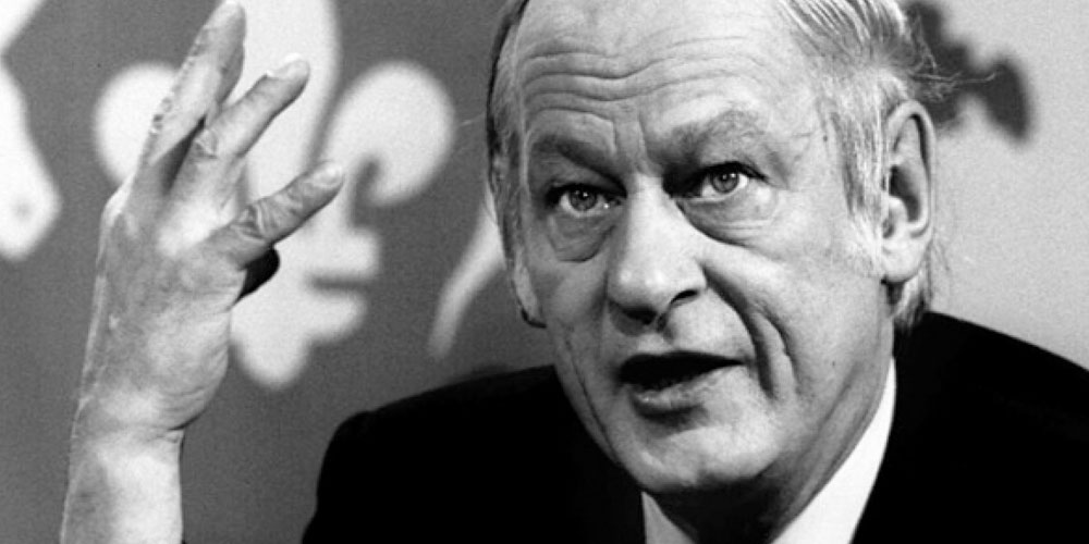 René Lévesque qui parle aux Québécois
