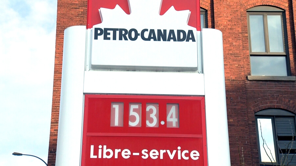 prix-eleve-de-l-essence-chez-petro-canada-1-53-4